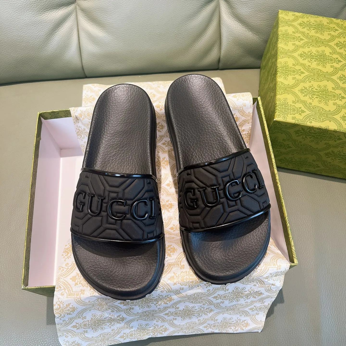 Men's Men's Shoes 130🐮🐮Gucci Gucci Slippers Gucci 2024 latest beach sandals slippers Original molding double G LOGO Original molding consistent Outsole: Men's Men's Shoes u double-layer outsole Size: 35-46